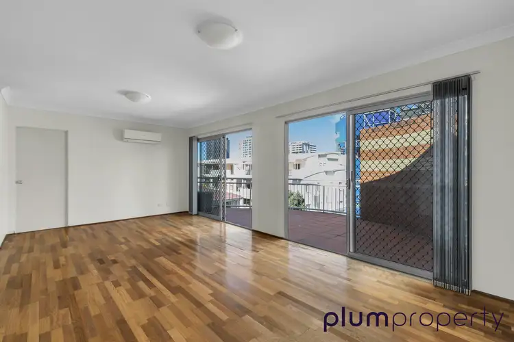 4/20 Augustus Street, Toowong QLD 4066