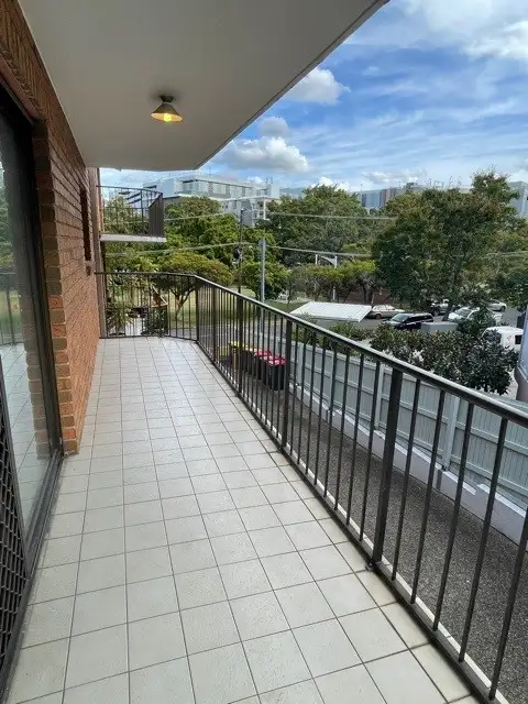 Main view of Homely unit listing, 2/58 Underhill Avenue, Indooroopilly QLD 4068