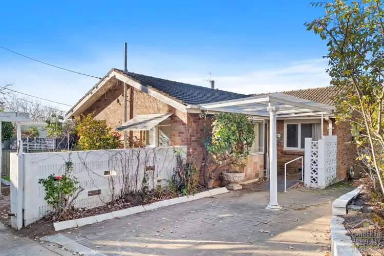 51 Finniss Crescent, Narrabundah ACT 2604