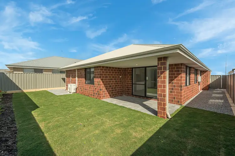 28 Althorpe Grove, Eglinton WA 6034