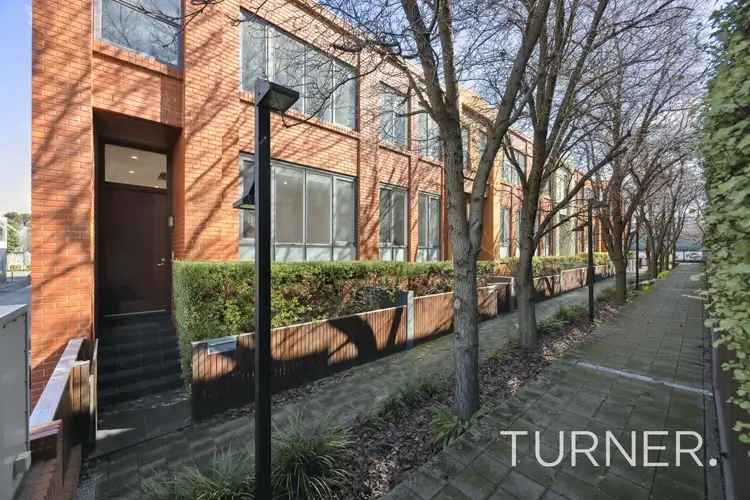8/68 Rundle Street