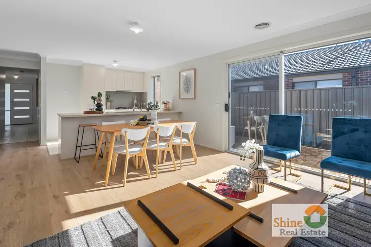 3 Baranello Crescent, Cranbourne East VIC 3977