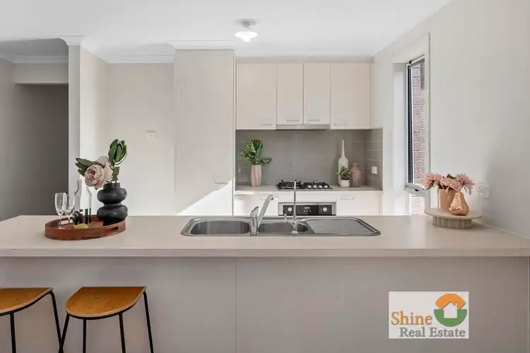 Sixth view of Homely house listing, 3 Baranello Crescent, Cranbourne East VIC 3977