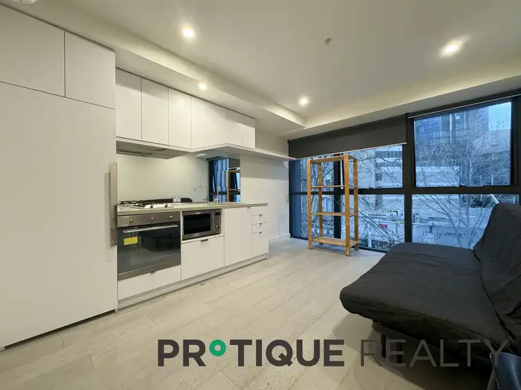 301/327 La Trobe street