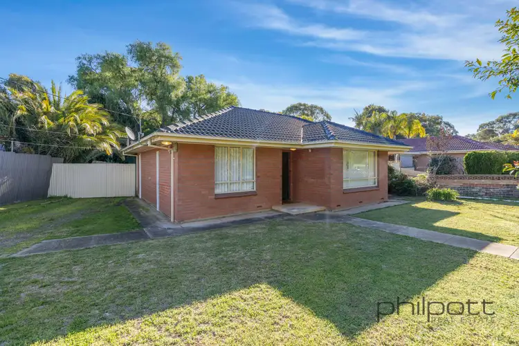Second view of Homely house listing, 7 Hampshire Crescent, Valley View SA 5093