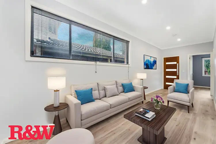 3A Leura Close, Bossley Park NSW 2176