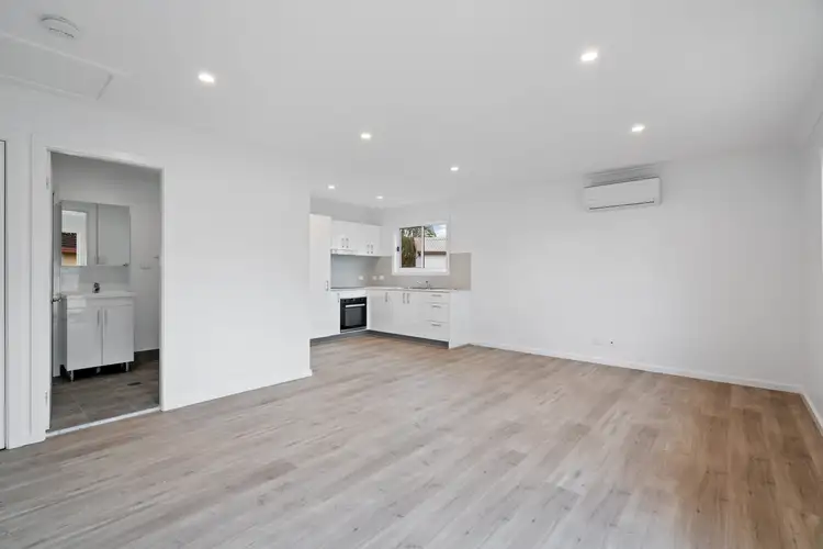 19a Robertson Road, Killarney Vale NSW 2261