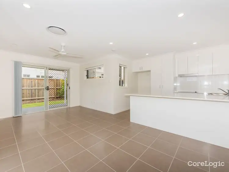 Second view of Homely house listing, 6/30 Falso Pl, Doolandella QLD 4077