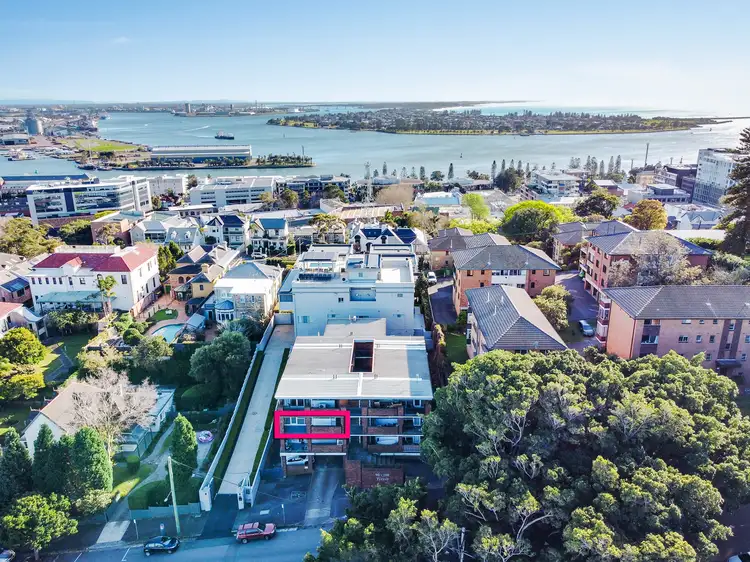 6/90-100 Tyrrell Street, The Hill NSW 2300