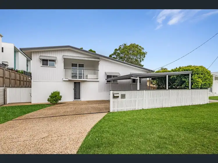 37 Broadwater Avenue, Maroochydore QLD 4558