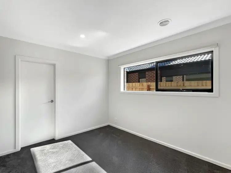Second view of Homely house listing, 32 Asplin Circuit, Mernda VIC 3754