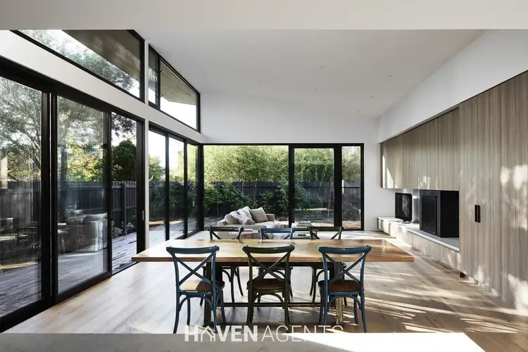 2/36 Oswald Street
