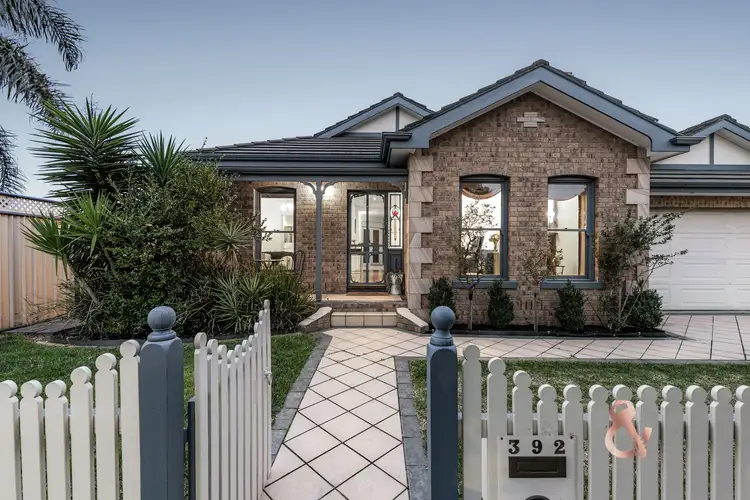 392 Plenty Road, Mill Park VIC 3082