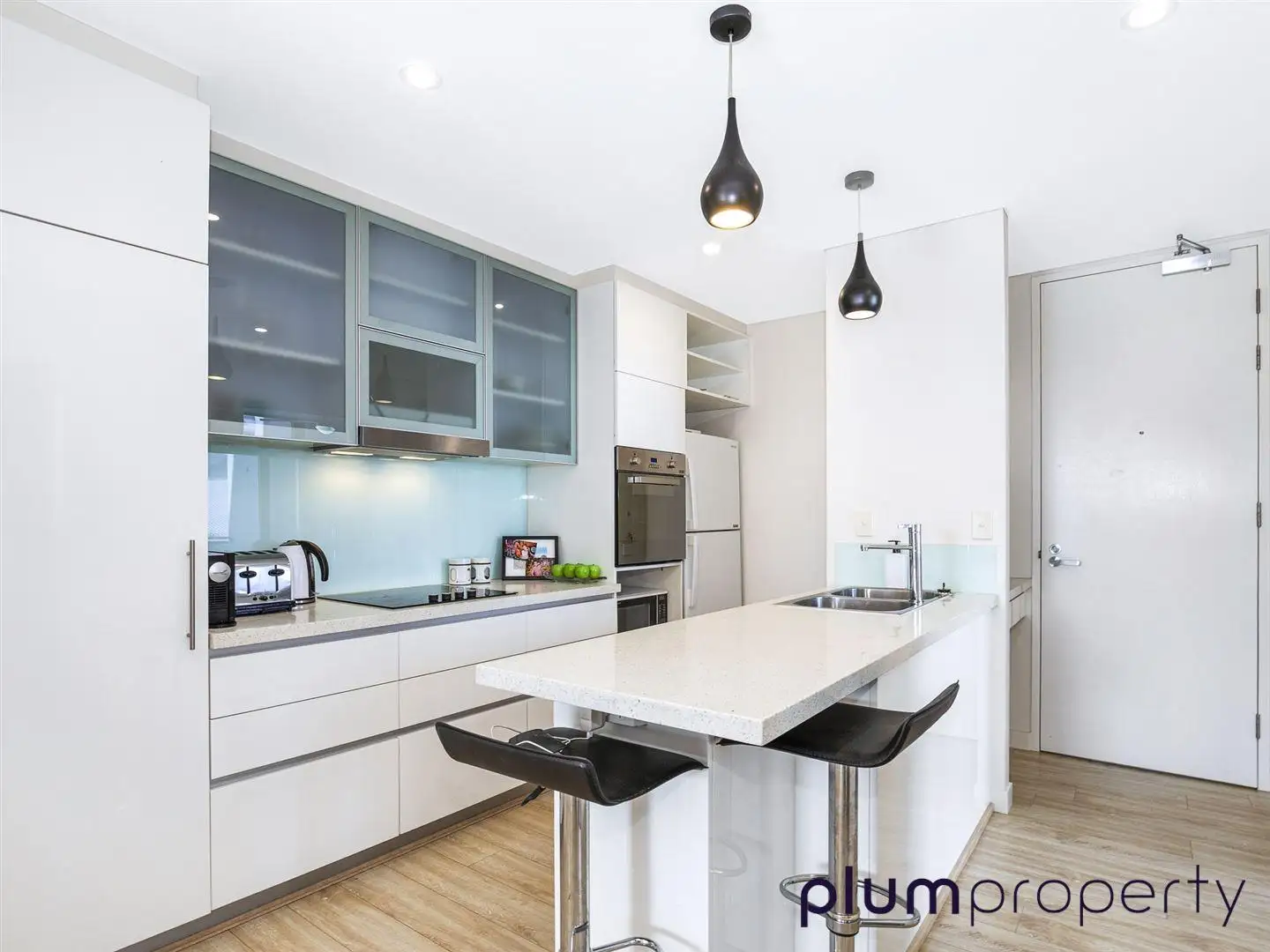 Main view of Homely unit listing, 7/39-41 Clarence Road, Indooroopilly QLD 4068