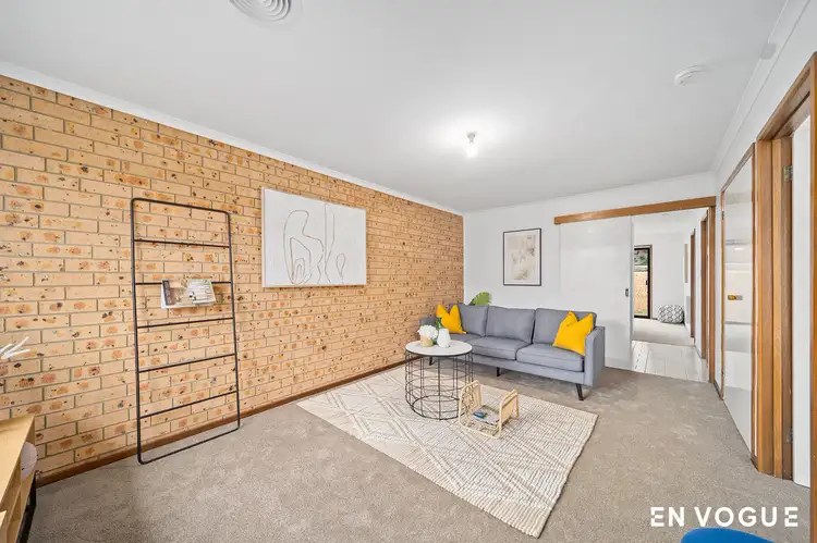 2/14 Alsop Close, Phillip ACT 2606