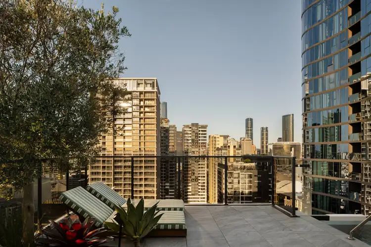1704/4 Edmondstone Street, South Brisbane QLD 4101