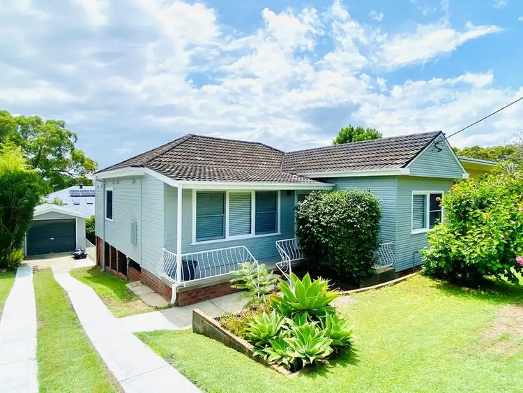 6 Virginia Street, Warners Bay NSW 2282
