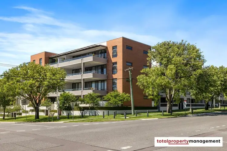 26/20 Eyre Street