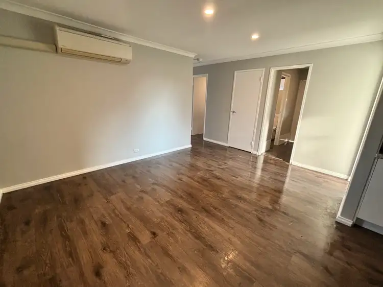 Fifth view of Homely house listing, 4 Fir Court, Camillo WA 6111