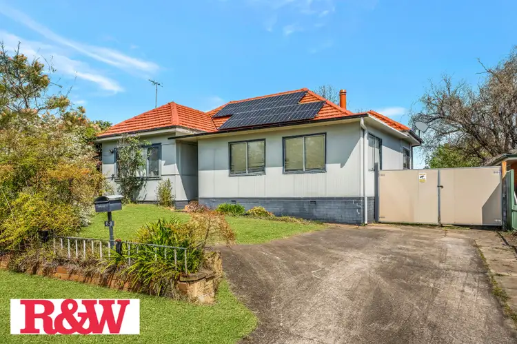 63 Bradbury Avenue, Campbelltown NSW 2560