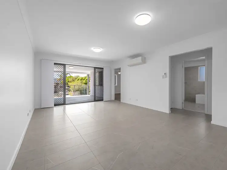 Third view of Homely unit listing, 4 / 7 Glasgow St, Zillmere QLD 4034