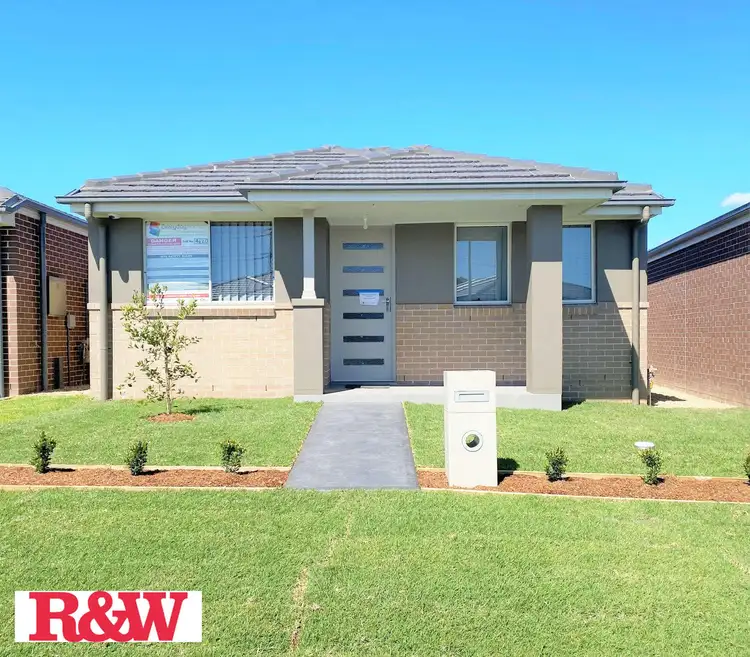 5 Beryl Street, Catherine Field NSW 2557