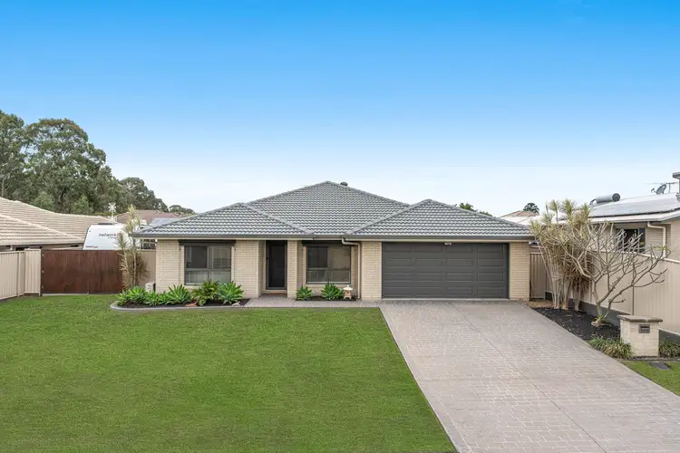 4 Yering Place, Wynnum West QLD 4178