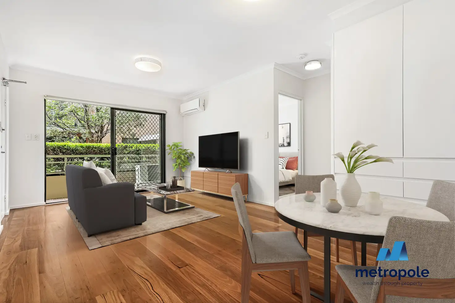 Main view of Homely unit listing, 15/506-514 Botany Road, Alexandria NSW 2015
