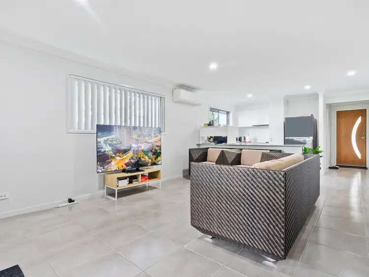 Fifth view of Homely house listing, 25 Innsbruck Way, Bahrs Scrub QLD 4207