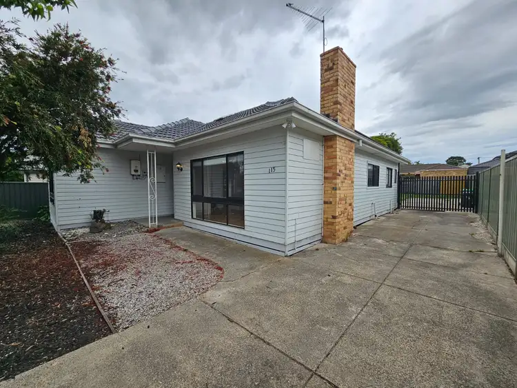 115 Tarana Avenue, Glenroy VIC 3046