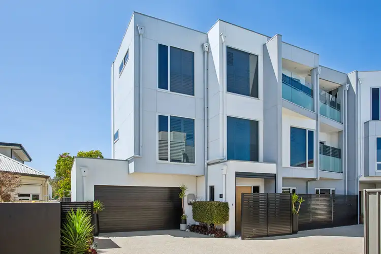 25A Wilkinson Avenue