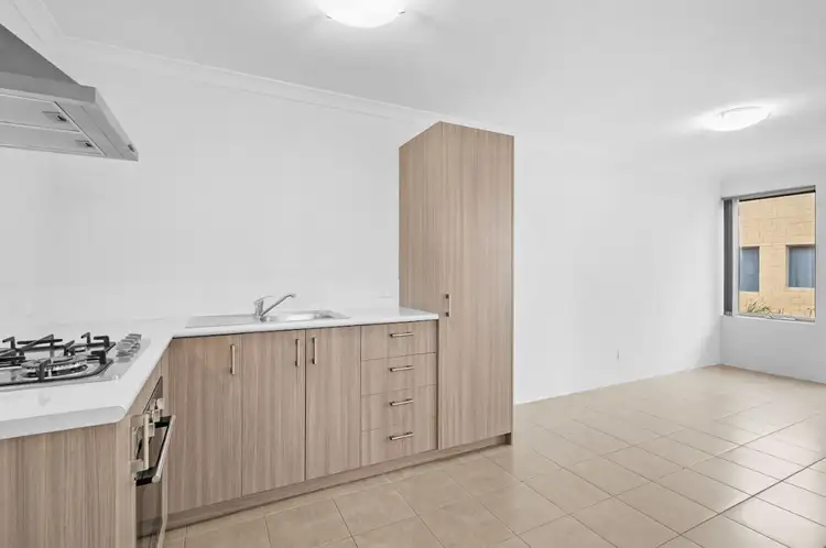 Sixth view of Homely unit listing, 4/22 Elizabeth Street, Mandurah WA 6210