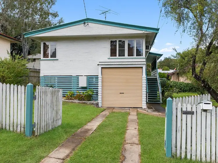 4 Guinevere Street, Leichhardt QLD 4305