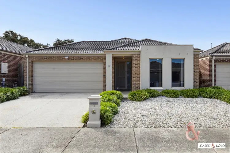 16 Methven Avenue, South Morang VIC 3752