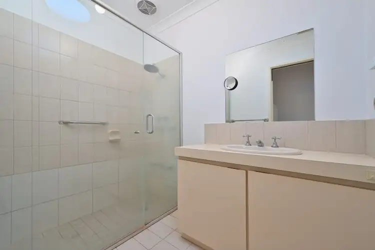 Fourth view of Homely villa listing, 5/333 The Strand, Dianella WA 6059