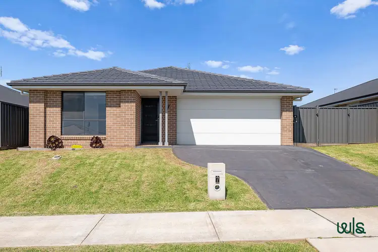 7 Apple Street, Gillieston Heights NSW 2321