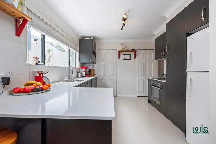 Fifth view of Homely unit listing, 2/48 Nesca Parade, The Hill NSW 2300