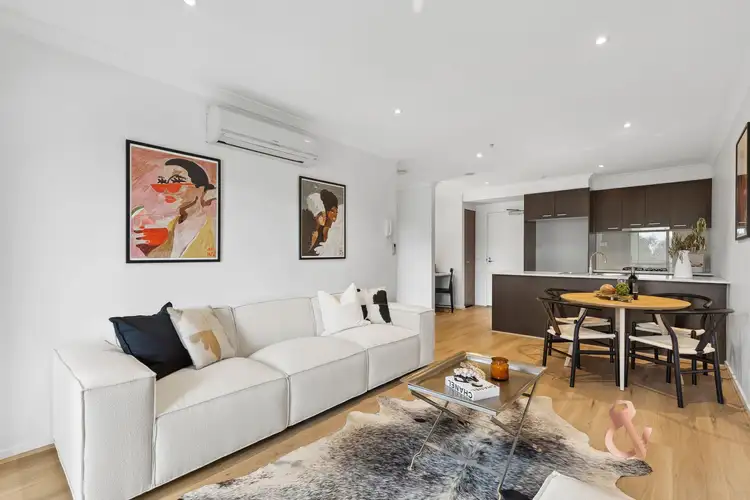 213/40 Bush Boulevard, Mill Park VIC 3082
