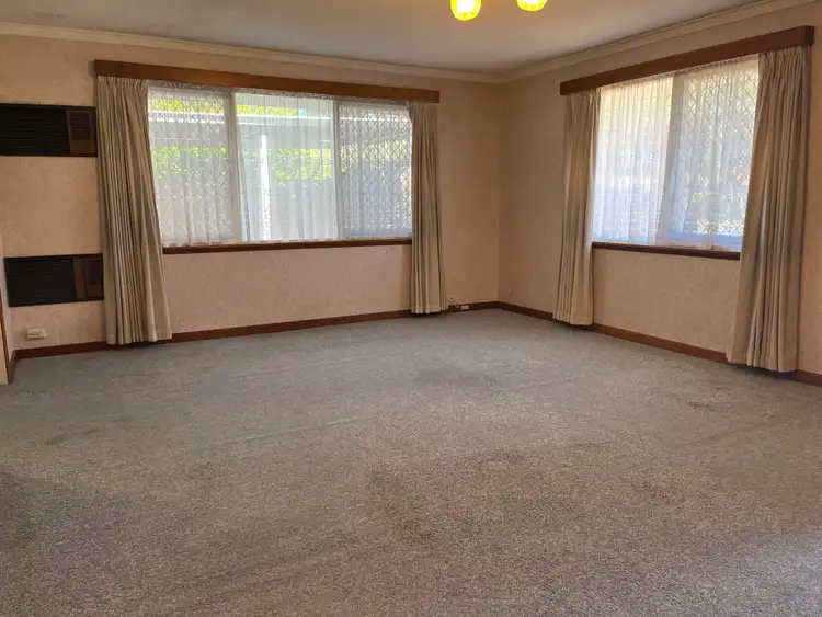 Second view of Homely house listing, 10 Fircroft Way, Hamersley WA 6022