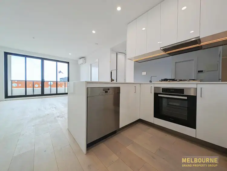 502/54 Montclair Avenue