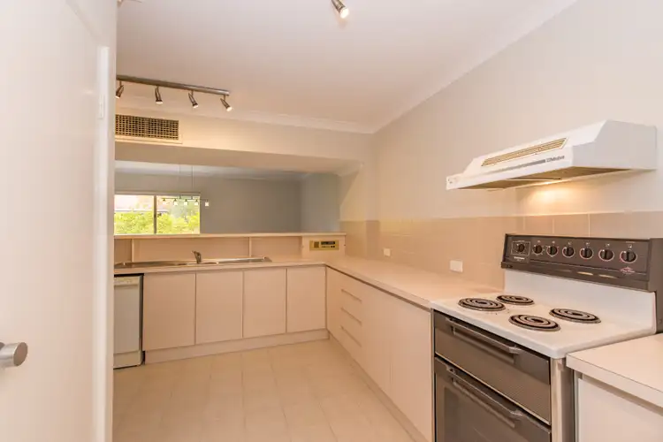 Sixth view of Homely townhouse listing, 31/6 Verdelho Drive, The Vines WA 6069