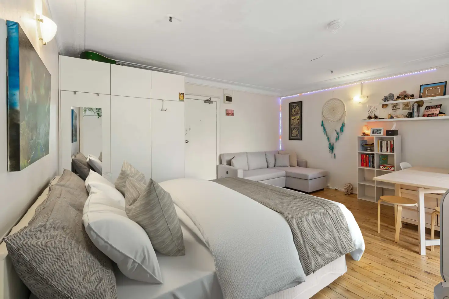 Main view of Homely apartment listing, 36/7 Greenknowe Avenue, Elizabeth Bay NSW 2011