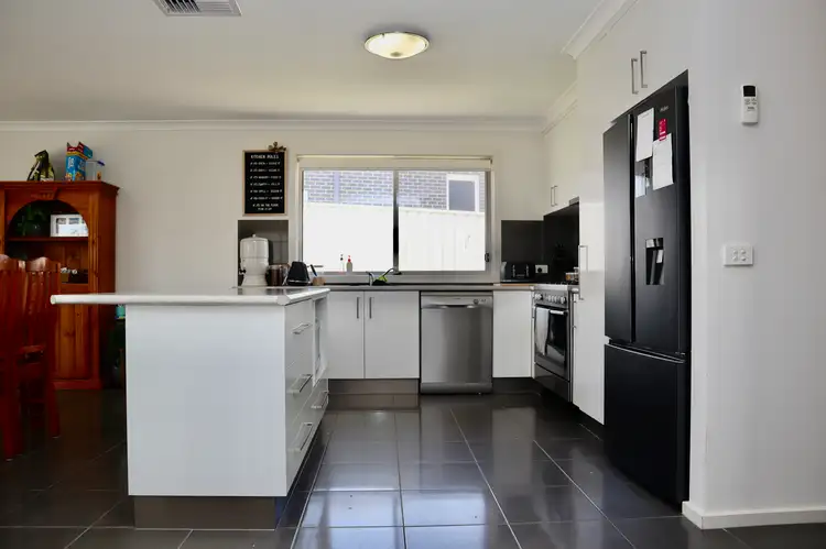Fourth view of Homely house listing, 4 Pembroke Cresent, Wodonga VIC 3690