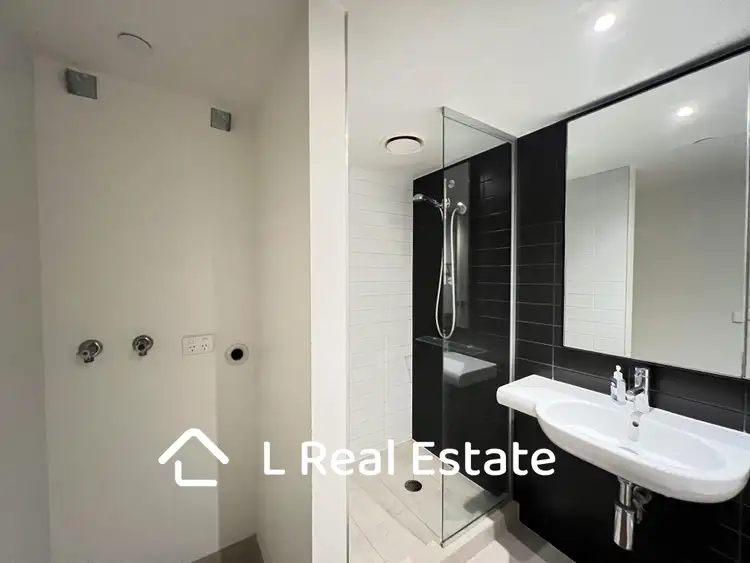 Fourth view of Homely apartment listing, 834/572 St Kilda Road Melbourne, Melbourne VIC 3004