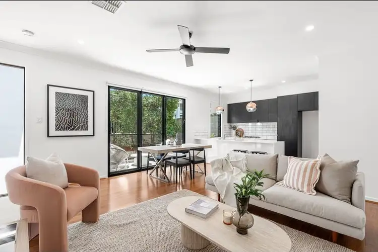 2/29 Orana Street, Carina QLD 4152