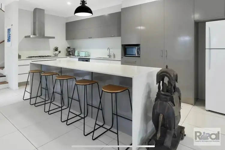 Second view of Homely house listing, 2/28 Oak Avenue, Surfers Paradise QLD 4217