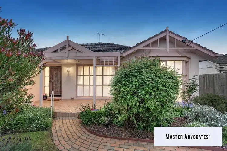 1 St Albans Street, Mount Waverley VIC 3149