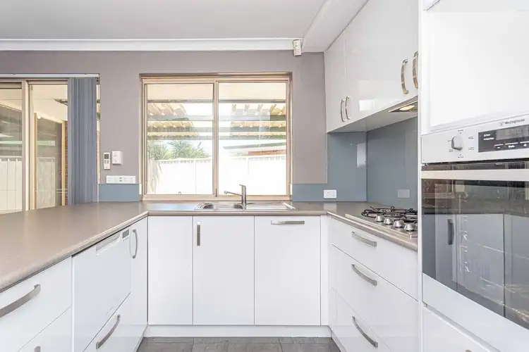 22 River Bank Drive, Gosnells WA 6110