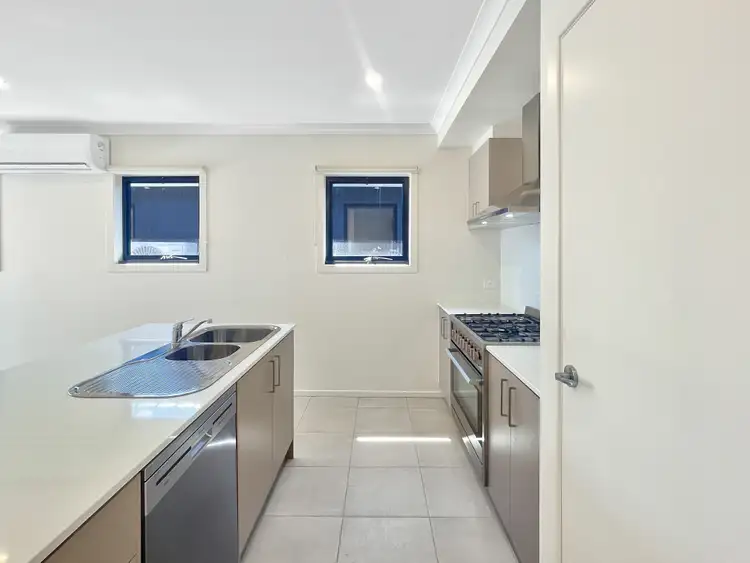 Third view of Homely townhouse listing, 32 Midnight Circuit, South Morang VIC 3752
