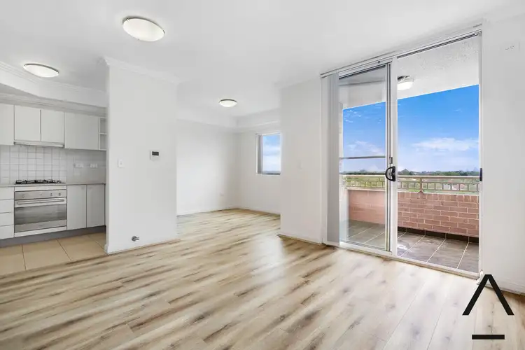 32/320A-338 Liverpool Road